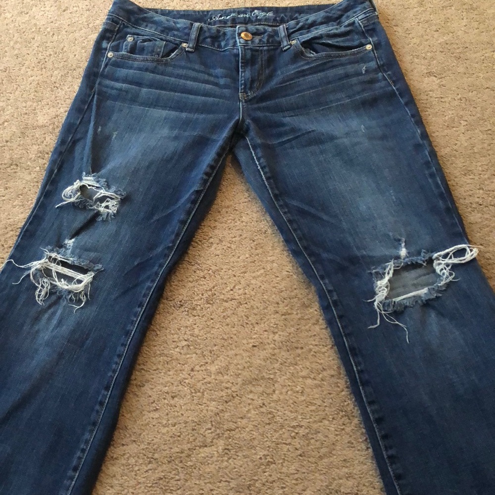 2 AEO Jeans